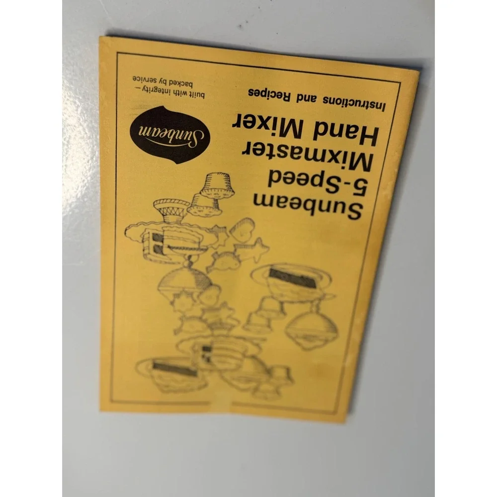 VTG Sunbeam Mixmaster Hand Mixer 5-Speed Manual Recipes Yellow Booklet‎ 1974